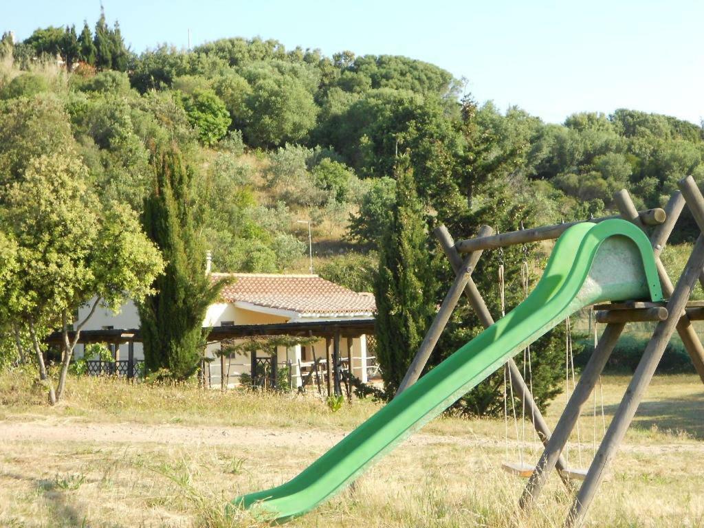 ホテルAgriturismo La Valletta サンタ・テレーザ・ガッルーラ エクステリア 写真