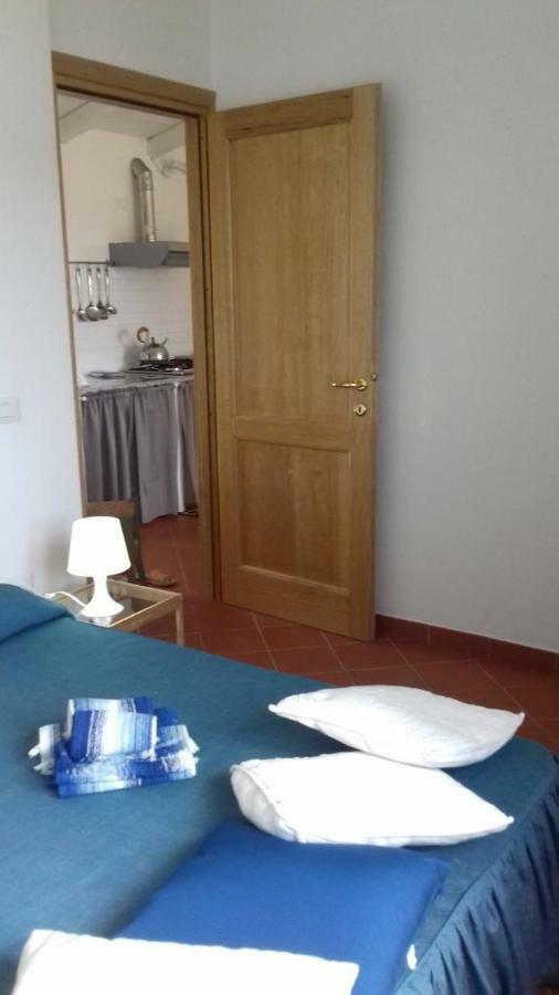 ホテルAgriturismo La Valletta サンタ・テレーザ・ガッルーラ エクステリア 写真